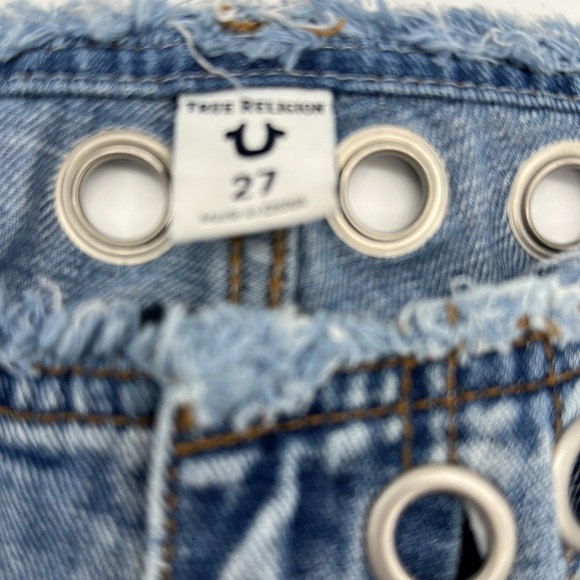 True Religion Y2K Super Low Rise Stovepipe Deconstructed Crop Jeans Size 27 - Picture 9 of 13